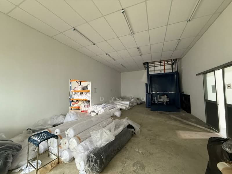 Semi-D Factory for Sale in Taman Mount Austin (Tebrau) - Cindy Soh - Interior - PropertyGuru.com.my