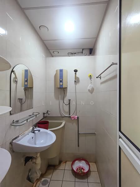 Rumah Flat untuk Dijual di Lavender Park - Li Fang - Bathroom - PropertyGuru.com.my