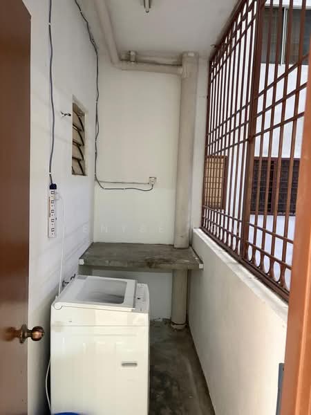 Pangsapuri untuk Disewa di Bayu Puteri - Denyse Low - PropertyGuru.com.my