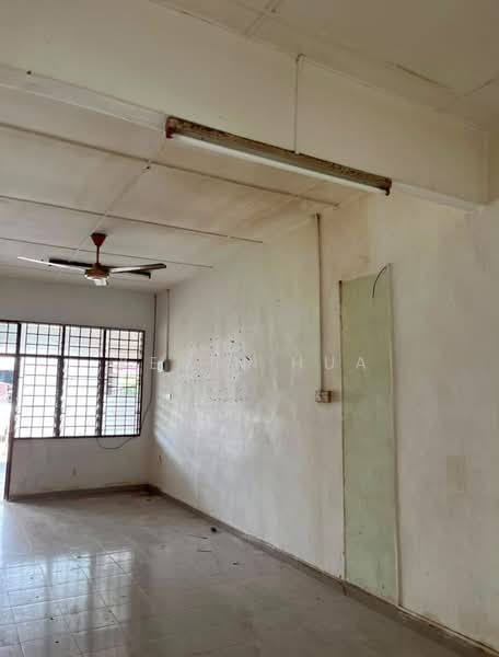 Rumah Teres 1 Tingkat untuk Dijual di Taman Universiti (Sri Gading) - Kexin Hua - Interior - PropertyGuru.com.my