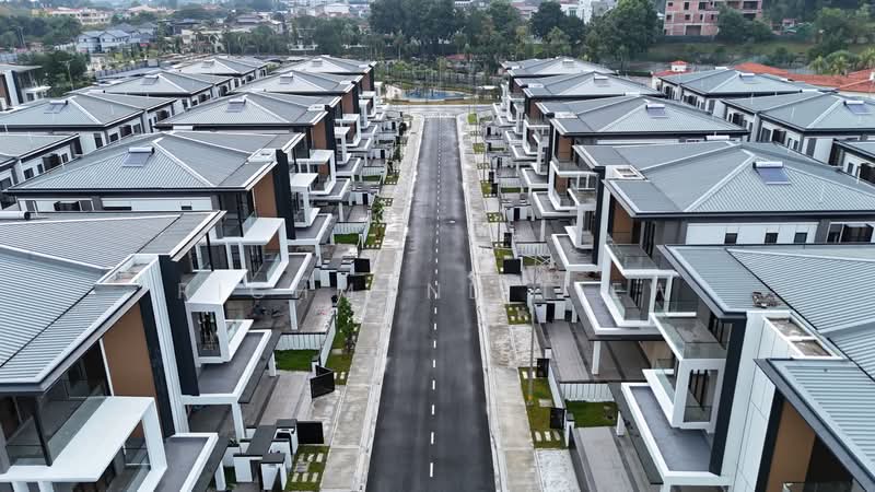 Semi-Detached House for Sale in Kota Damansara (Selangor) - Richmond Liew - Exterior - PropertyGuru.com.my