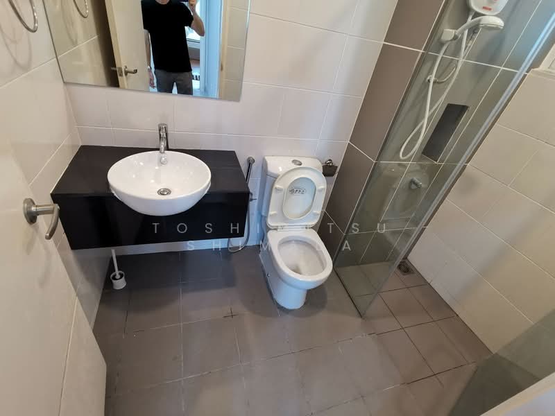 Servis Apartment untuk Disewa di 1Medini - Toshimitsu Shimada - Bathroom - PropertyGuru.com.my