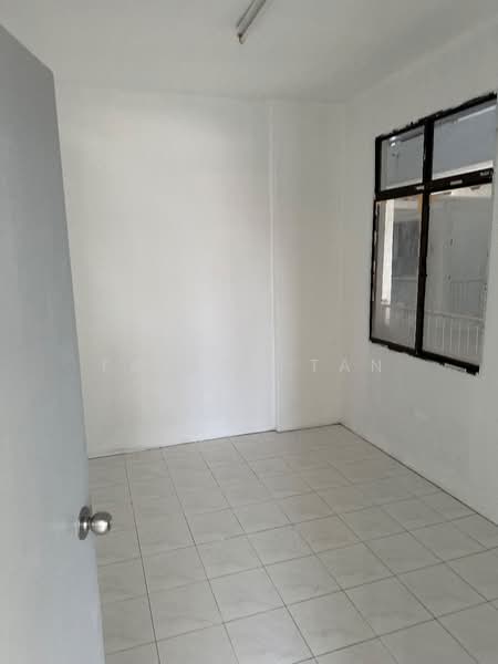 Pangsapuri untuk Dijual di Desa Permai Indah Apartment - Freddy Tan - Interior - PropertyGuru.com.my
