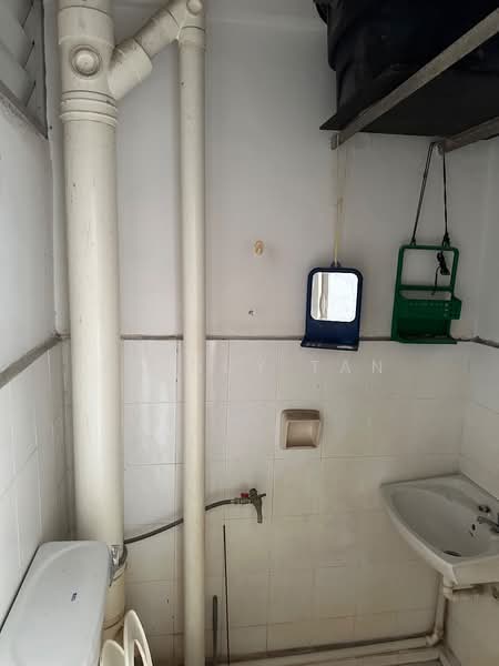 Pangsapuri untuk Dijual di Desa Permai Indah Apartment - Freddy Tan - PropertyGuru.com.my