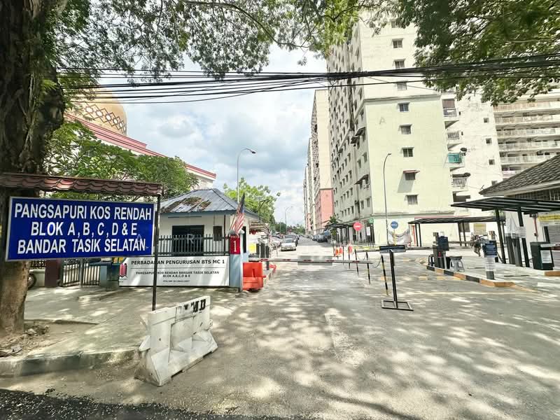 Flat for Sale at Bandar Tasik Selatan (Low Cost) - Azri Zabidin - Exterior - PropertyGuru.com.my