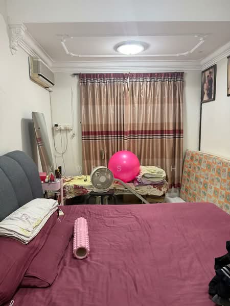 1-storey Terraced House for Sale in Taman Ungku Tun Aminah (Skudai) - Kyoris Loh - Bedroom - PropertyGuru.com.my