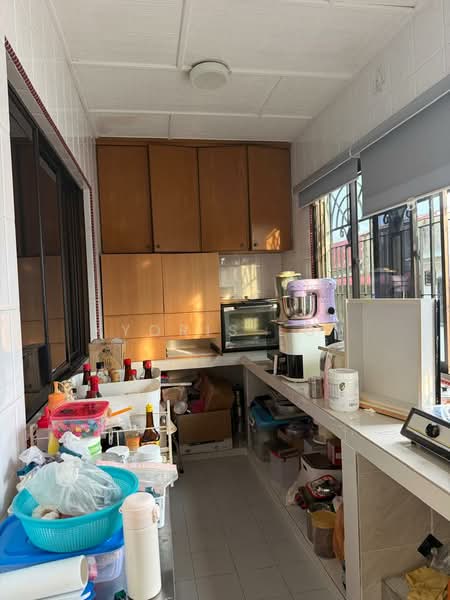 1-storey Terraced House for Sale in Taman Ungku Tun Aminah (Skudai) - Kyoris Loh - Kitchen - PropertyGuru.com.my