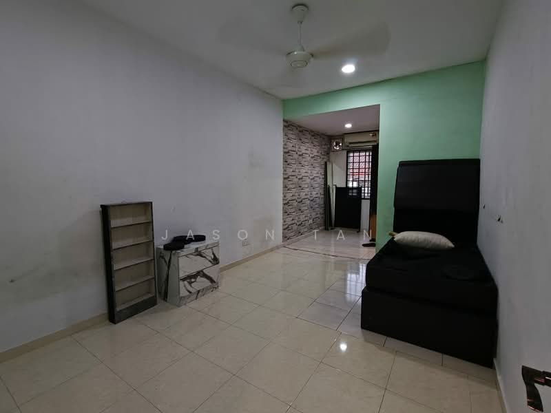 2-storey Terraced House for Sale in Taman Nusa Indah (Iskandar Puteri (Nusajaya)) - Jason Tan - Bedroom - PropertyGuru.com.my