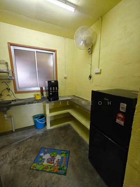 Flat for Sale at Taman Machang Bubok - Jossie Teoh - Kitchen - PropertyGuru.com.my