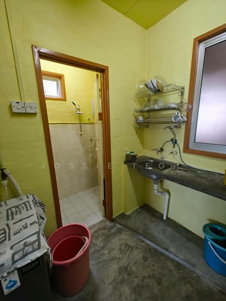 Flat for Sale at Taman Machang Bubok - Jossie Teoh - Bathroom - PropertyGuru.com.my