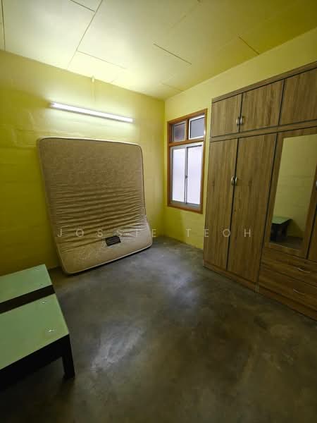 Flat for Sale at Taman Machang Bubok - Jossie Teoh - Bedroom - PropertyGuru.com.my