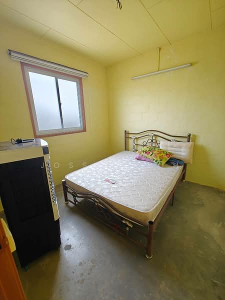 Flat for Sale at Taman Machang Bubok - Jossie Teoh - Bedroom - PropertyGuru.com.my