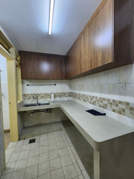 Pangsapuri untuk Dijual di Puteri Bayu Apartment - Andrew Neoh - Kitchen - PropertyGuru.com.my