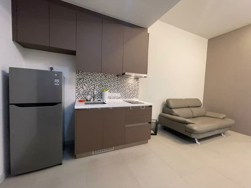 Servis Apartment untuk Disewa di Seventeen Mall & Residences (Biji Living) - Rex Lok - Kitchen - PropertyGuru.com.my