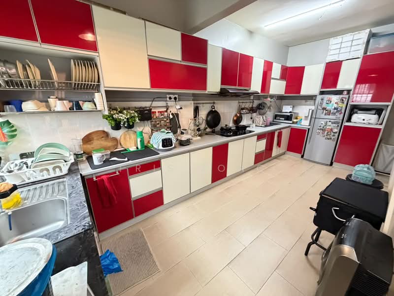 2-storey Terraced House for Sale in Kota Emerald (Rawang) - Tris Jong - Kitchen - PropertyGuru.com.my