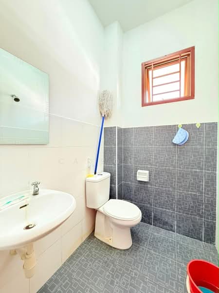1-storey Terraced House for Sale in Setia Eco Gardens (Gelang Patah) - Carson . - Bathroom - PropertyGuru.com.my