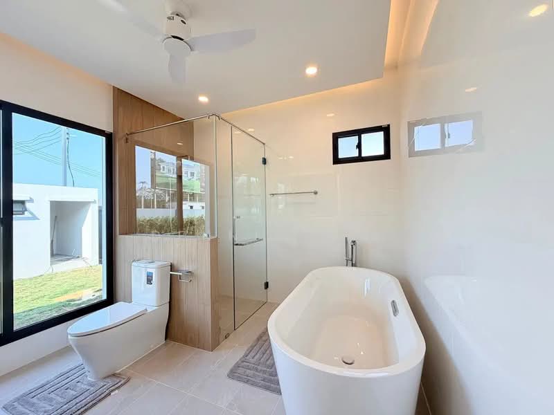 2-storey Terraced House for Sale in Bandar Baru Bangi (Selangor) - Dennis Saw - Bathroom - PropertyGuru.com.my