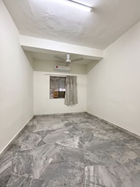 Rumah Bandar untuk Dijual di Bandar Baru Ampang (Ampang) - Vickky Wong CF - Interior - PropertyGuru.com.my