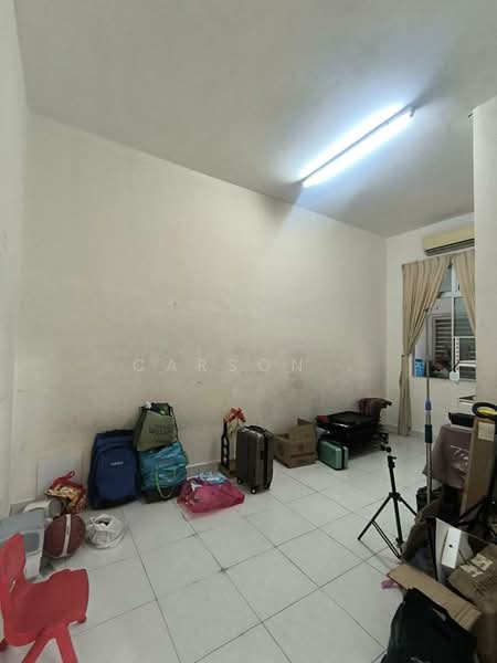 2-storey Terraced House for Sale in Taman Bestari Indah (Ulu Tiram) - Carson . - Interior - PropertyGuru.com.my