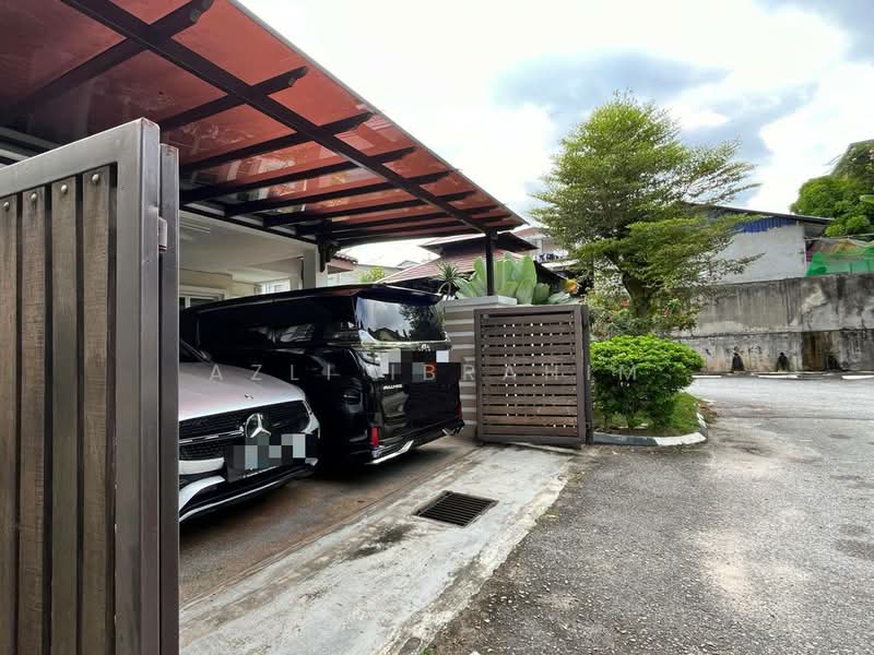 Semi-Detached House for Sale in Taman Gombak Permai (Batu Caves) - Azli Ibrahim - Exterior - PropertyGuru.com.my