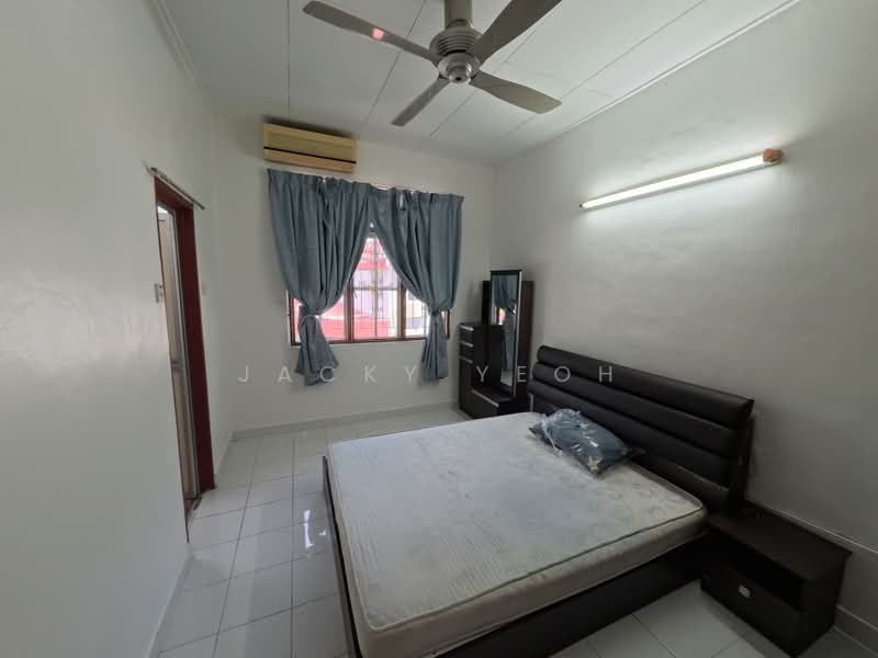 Rumah Teres 2 Tingkat untuk Disewa di Bayan Lepas (Penang) - Jacky Yeoh - Bedroom - PropertyGuru.com.my