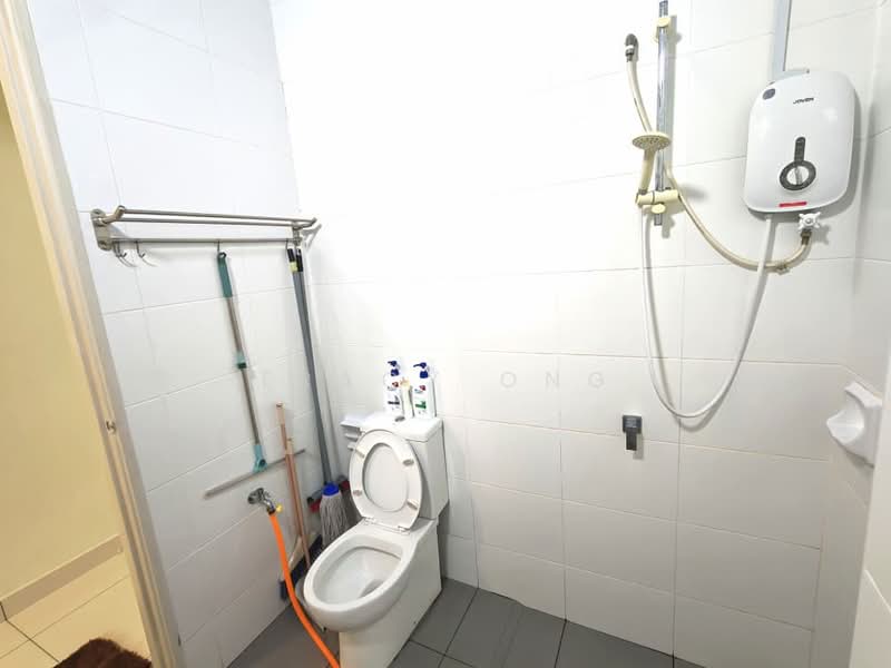 2-storey Terraced House for Rent in Johor Bahru (Johor) - Tracy Ong - Bathroom - PropertyGuru.com.my