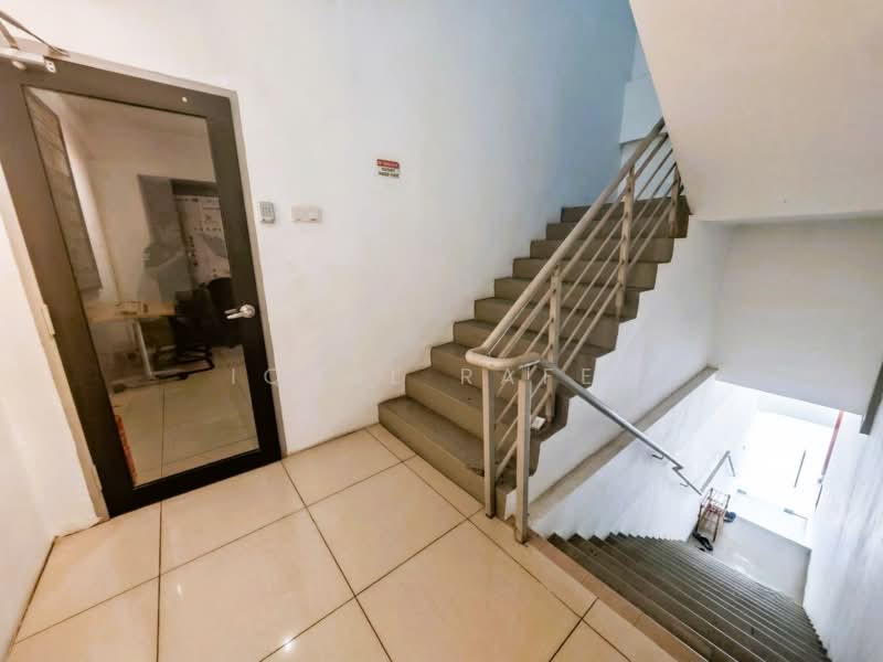 Shop / Office for Sale in Taman Bukit Kepayang (Bukit Kepayang) - Iqbal Rafei - Corridor - PropertyGuru.com.my