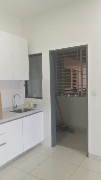 Service Residence for Rent at The Link 2 Residences - Alvin Teh - Kitchen - PropertyGuru.com.my