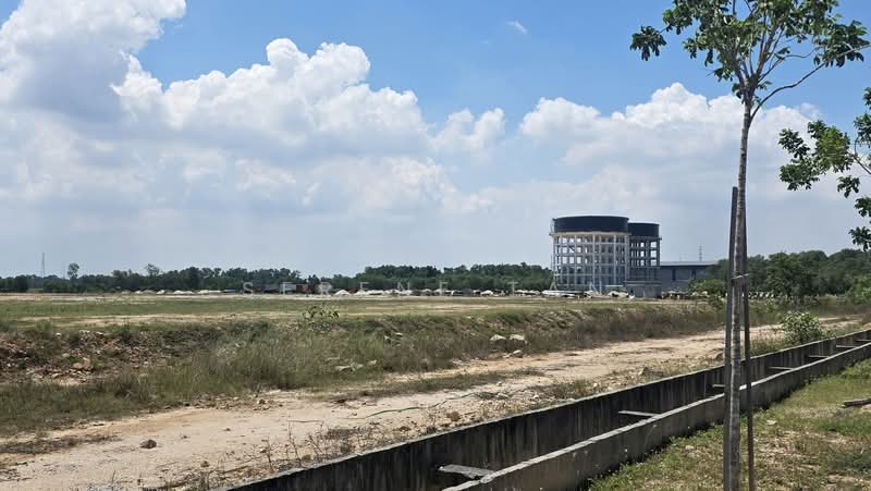 Industrial Land for Sale in Port Klang (Pelabuhan Klang) (Selangor) - Serene Tan - Exterior - PropertyGuru.com.my