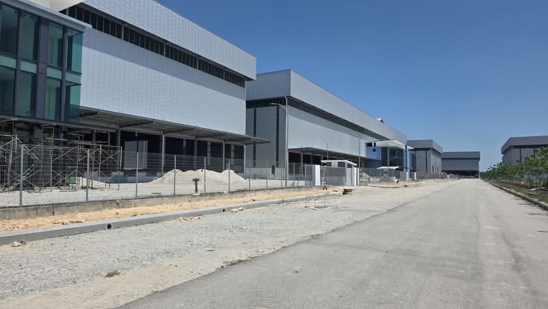 Industrial Land for Sale in Port Klang (Pelabuhan Klang) (Selangor) - Serene Tan - Exterior - PropertyGuru.com.my