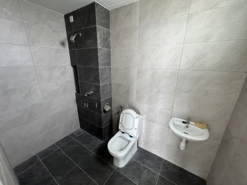 Condominium for Sale at Residensi Bintang - Nic Low - Bathroom - PropertyGuru.com.my
