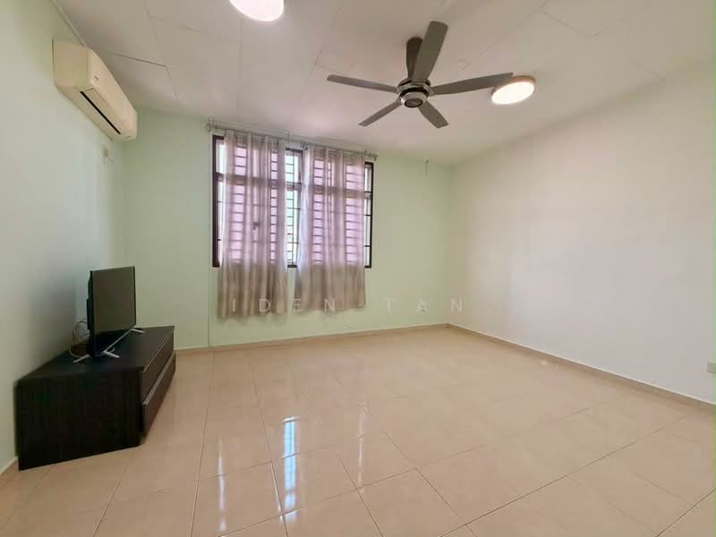 2-storey Terraced House for Sale in Taman Nusa Indah (Iskandar Puteri (Nusajaya)) - Iden Tan - Living Room - PropertyGuru.com.my