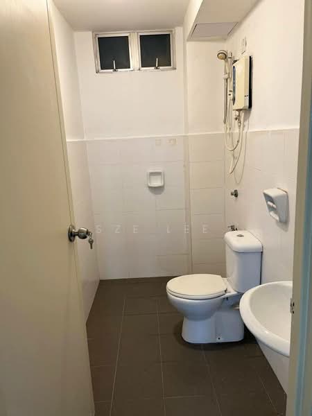 Service Residence for Sale at Tebrau City Residences - Sze Lee - Bathroom - PropertyGuru.com.my