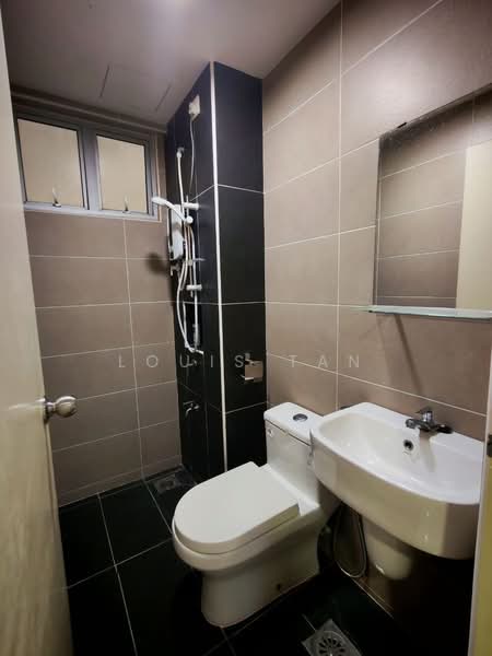 Service Residence for Rent at D'Putra Suites - Louis Tan - Bathroom - PropertyGuru.com.my