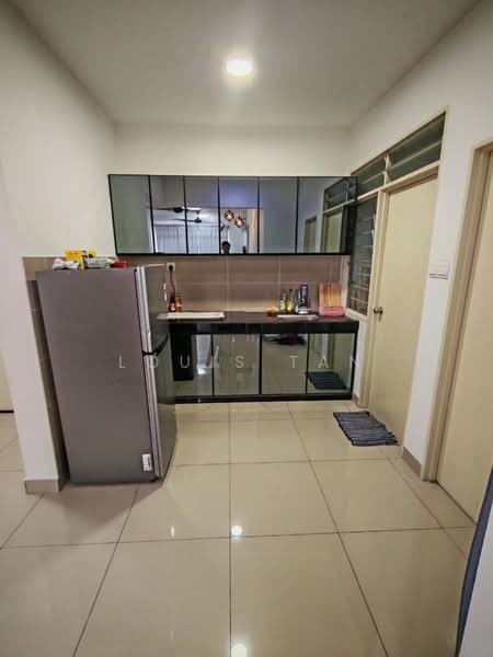Service Residence for Rent at D'Putra Suites - Louis Tan - Kitchen - PropertyGuru.com.my