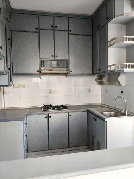 Pangsapuri untuk Dijual di Taman Jubilee Phase 3 - Freddy Tan - Kitchen - PropertyGuru.com.my