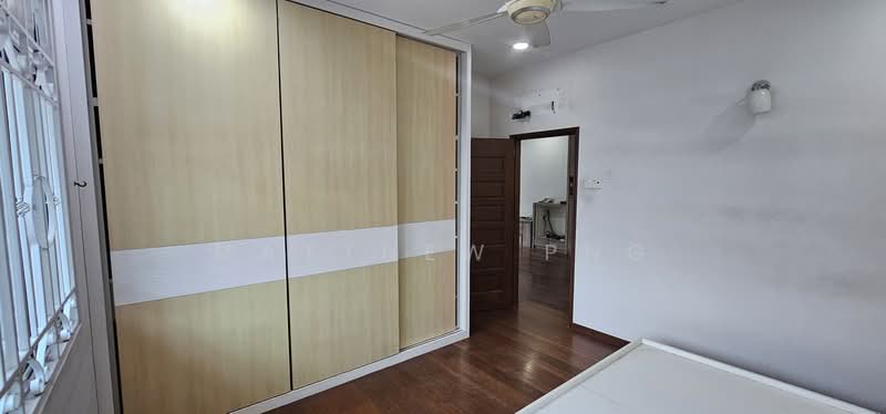 Semi-Detached House for Sale in Taman Green Lane (Jelutong) - Matthew Png - Bedroom - PropertyGuru.com.my