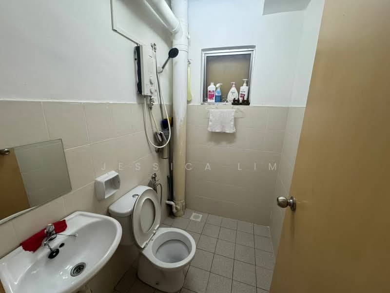 Servis Apartment untuk Dijual di Avelon Tower @ Plaza Medan Putra - Jessica Lim - Bathroom - PropertyGuru.com.my