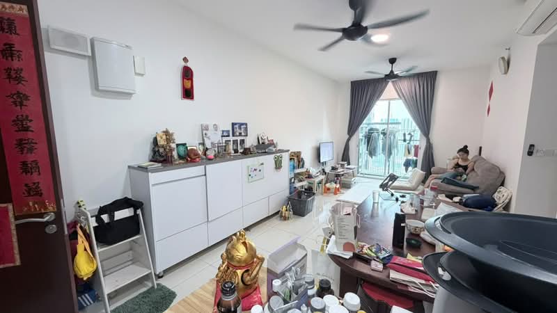 Kondominium untuk Disewa di Inspirasi - Yan . - Living Room - PropertyGuru.com.my