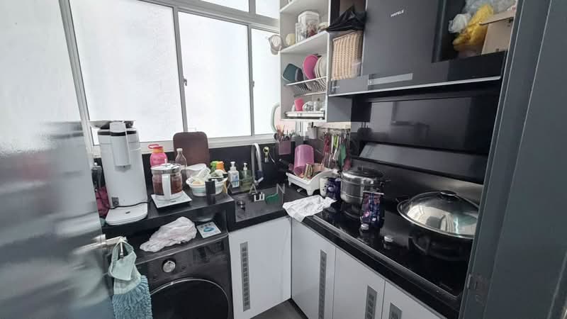 Kondominium untuk Disewa di Inspirasi - Yan . - Kitchen - PropertyGuru.com.my