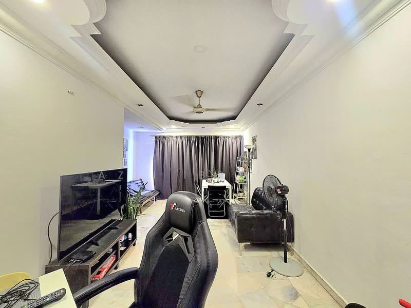 Pangsapuri untuk Dijual di The Astaria - Azli Ibrahim - Living Room - PropertyGuru.com.my