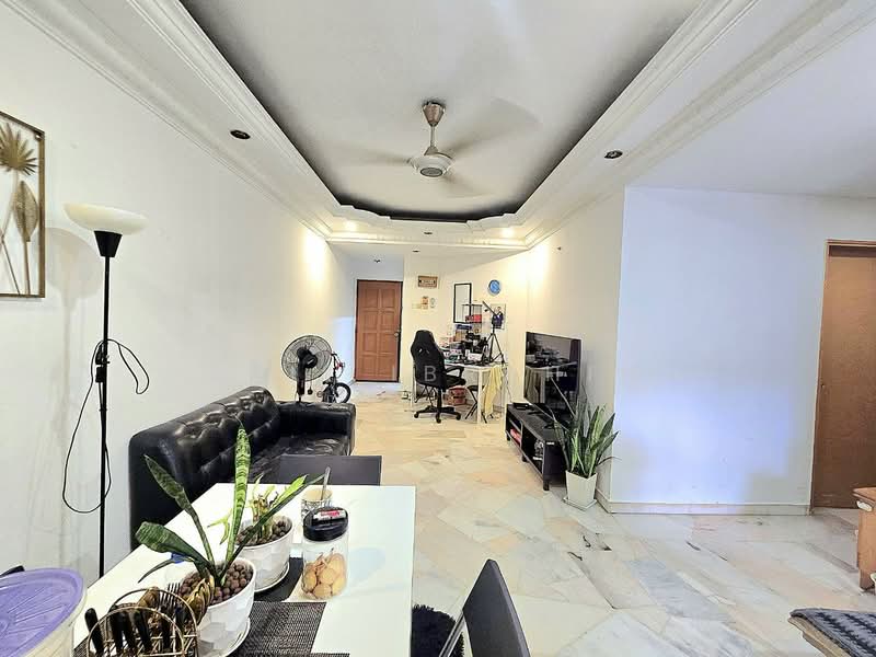 Pangsapuri untuk Dijual di The Astaria - Azli Ibrahim - Living Room - PropertyGuru.com.my