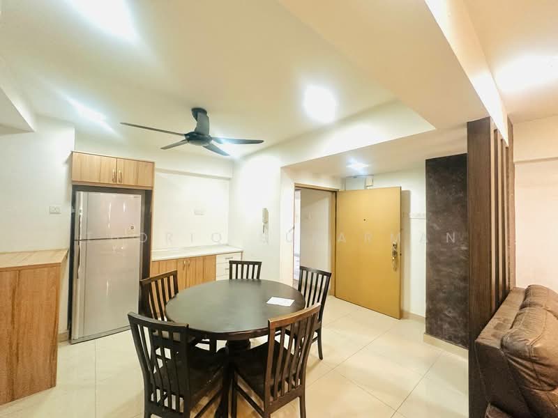 Condominium for Sale at Mas Kiara Residences - Thoriq Suparman - Dining Room - PropertyGuru.com.my