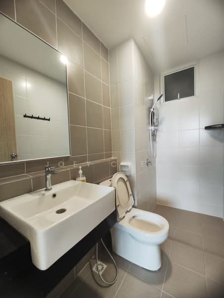 Flat for Rent at Ideal Residency - Joey Cheah - Bathroom - PropertyGuru.com.my