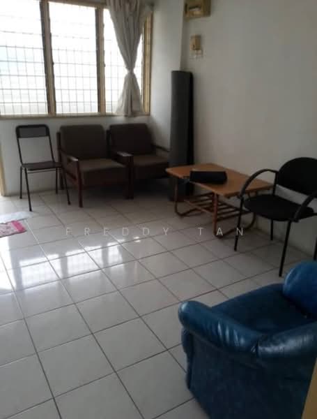 Pangsapuri untuk Dijual di Taman Jubilee Phase 4 - Freddy Tan - Living Room - PropertyGuru.com.my