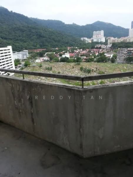 Pangsapuri untuk Dijual di Taman Jubilee Phase 4 - Freddy Tan - Balcony - PropertyGuru.com.my