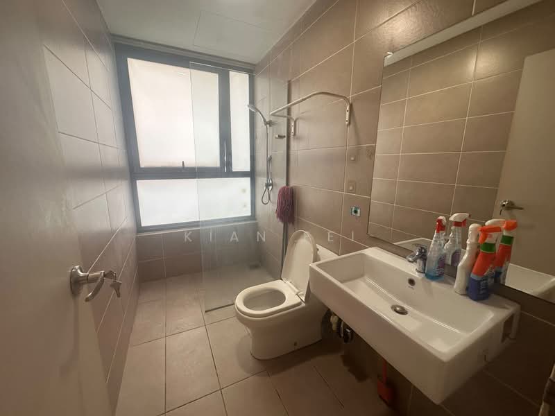 Service Residence for Rent at D'sara Sentral - Kian Fei - Bathroom - PropertyGuru.com.my
