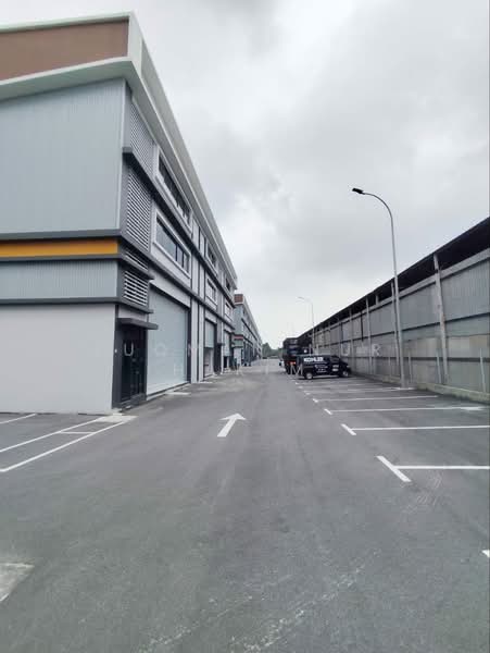 Factory for Rent in Taman Meru Selatan (Klang) - LUQMAN NUR HAKIM - Exterior - PropertyGuru.com.my