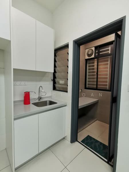 Service Residence for Sale at The Link 2 @ Bukit Jalil (Serviced Residences) - Felicia Gan - Kitchen - PropertyGuru.com.my