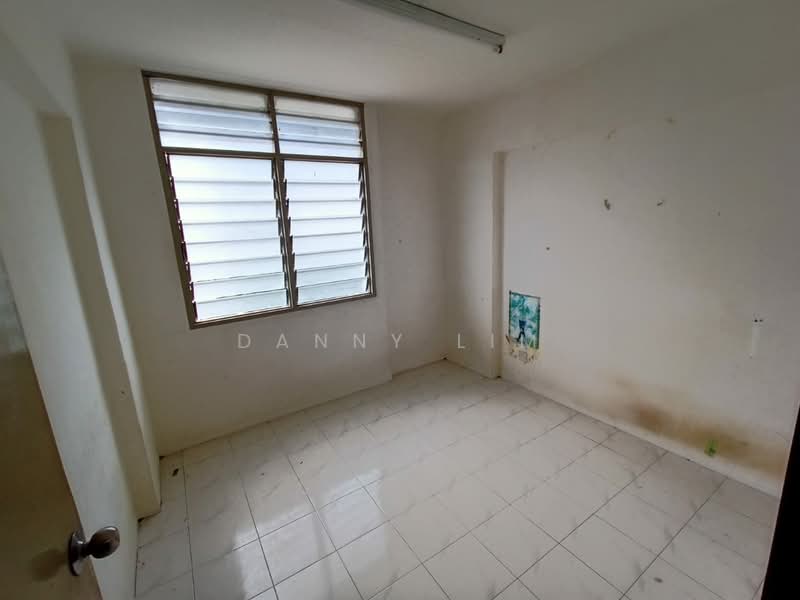 Flat for Sale at Green Garden - Danny Lim - Interior - PropertyGuru.com.my